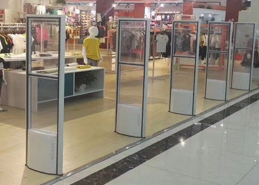 Cong-nghe-cong-tu-chong-trom-nao-bao-ve-tot-hang-hoa-nh&aacute;-chong-lai-su-that-thoat